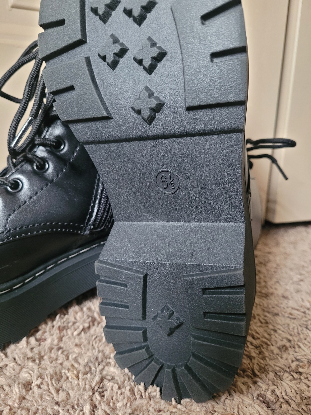 Wild Fable Platform Boots - Picture 4 of 4